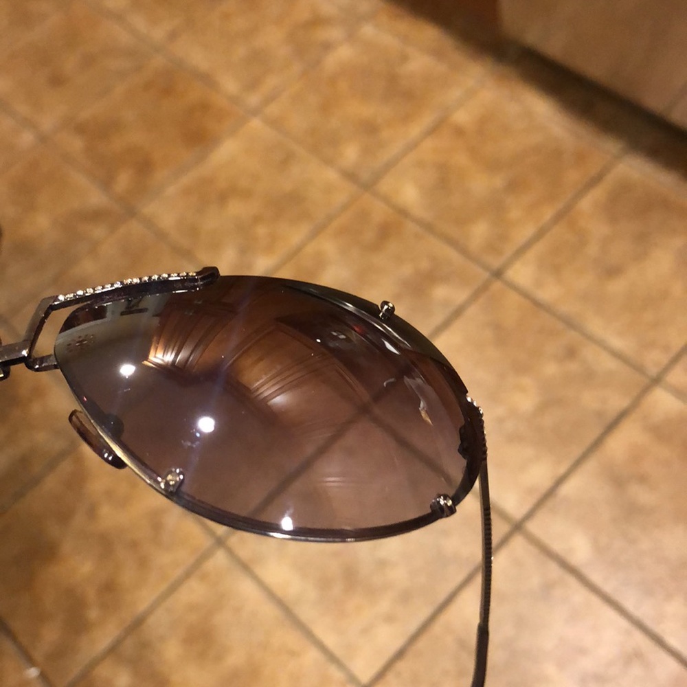 Authentic Valentino Rhinestone Sunglasses - Picture 5 of 8
